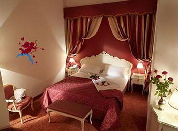 Hotel Canova